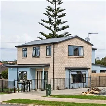 Nizka jeklena strukturna prefab hiša